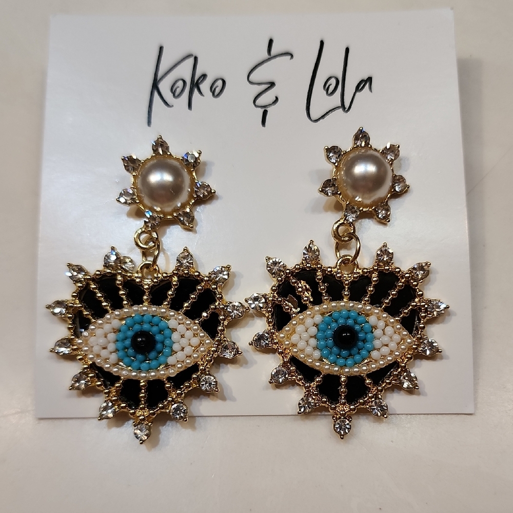 LOW Start Rhinestone Black Heart,Pearl Accent earrings.